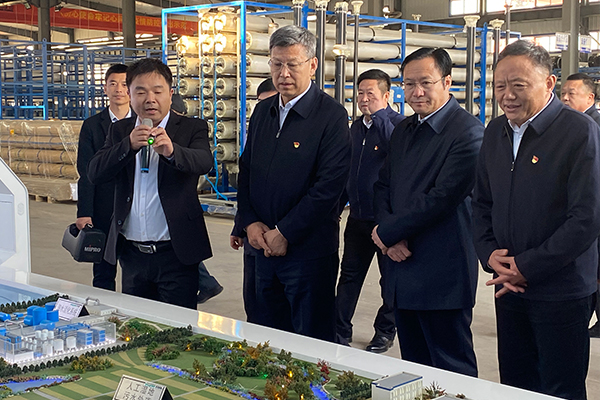 赤峰市党政考察团莅临k8凯发(中国)天生赢家·一触即发进行参观考察